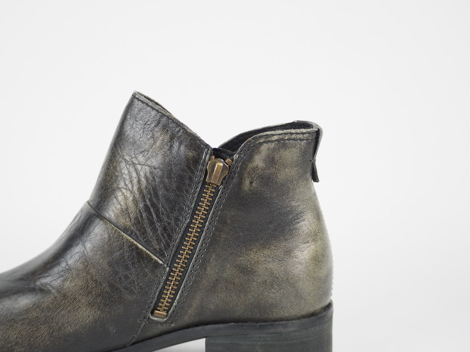 Womens Timberland EK A11EO Black / Gold Leather Casual Winter Chelsea Boots UK 4