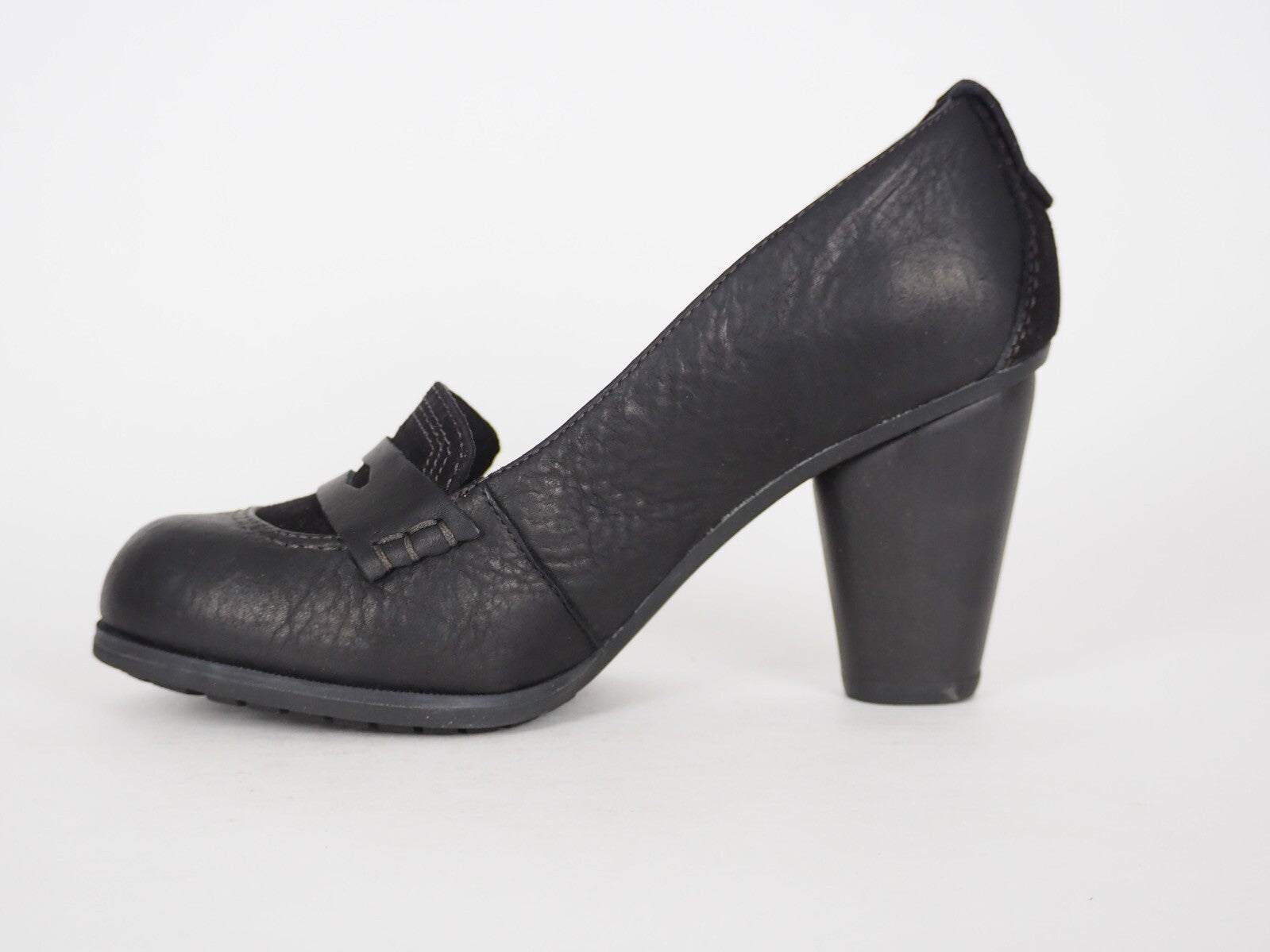 Womens Timberland Nevali 19616 Black Leather Slip On Heeled Loafers