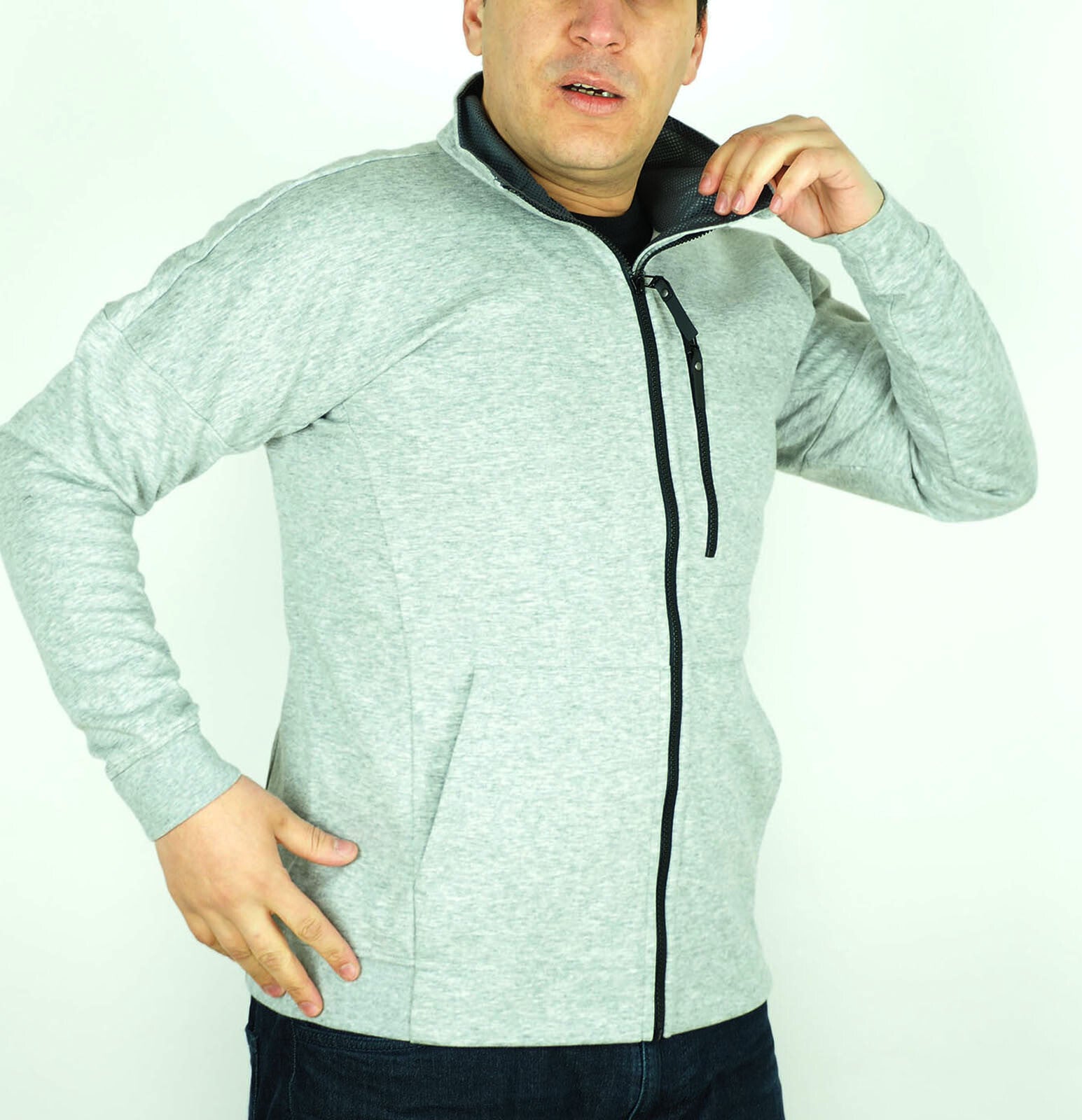 Mens Jack Wolfskin Nanuk 1707241 Light Grey Zip Up Warm Insulated Sweatshirt