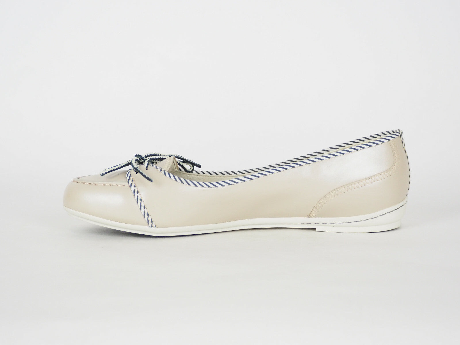 Womens Timberland Earthkeepers Belle Island 24650 Cream Pearlised Leather Shoes