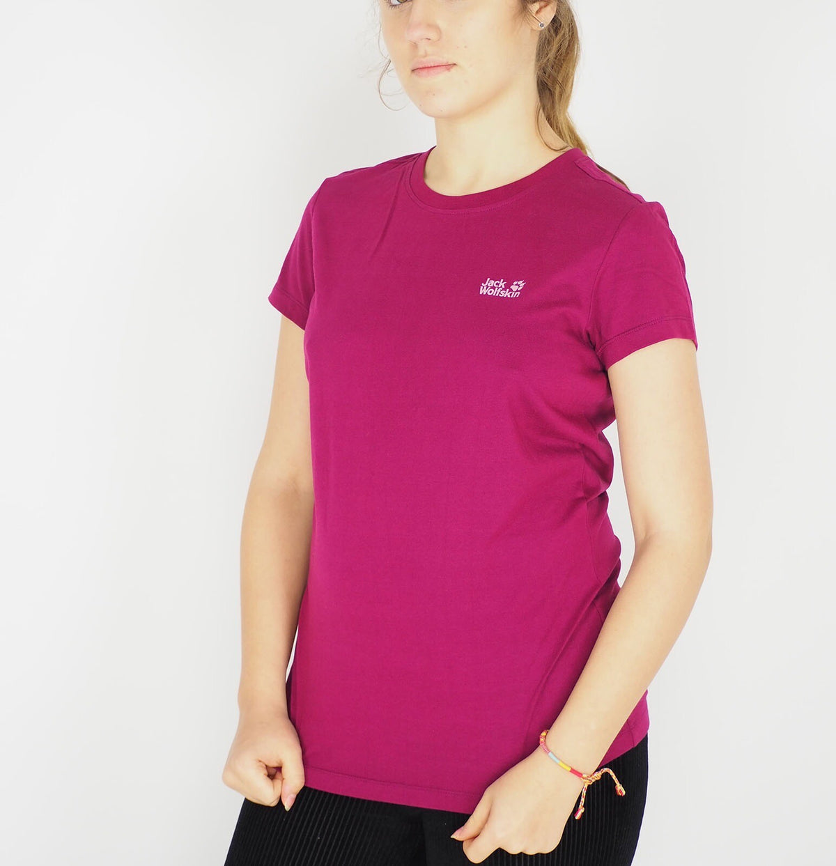 Womens Jack Wolfskin Essential 1805792 Wild Berry Round Neck Short Sleeve Tee