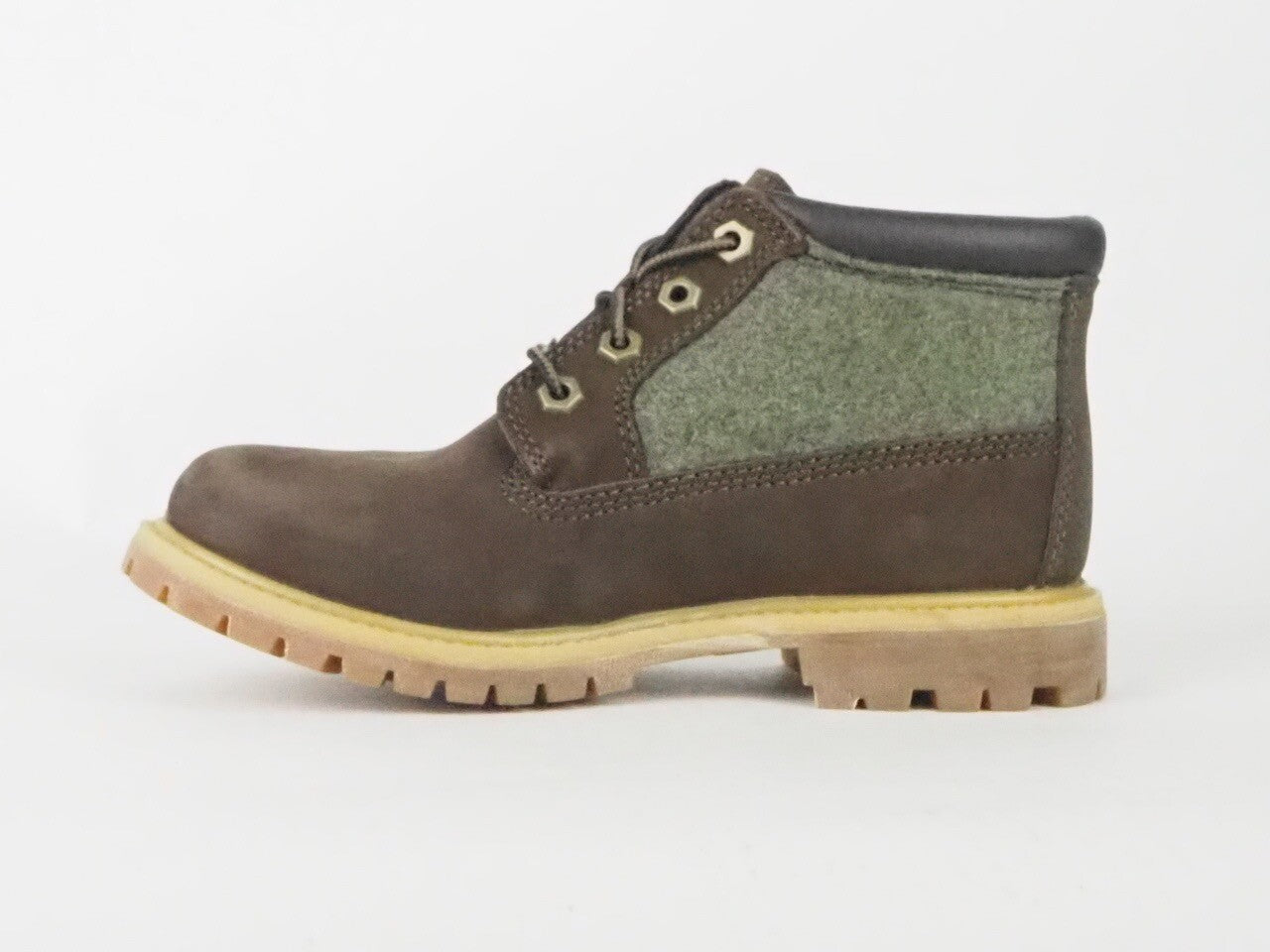 Womens Timberland Nellie Chukka  A12BI Brown Leather Textile Ladies Boots