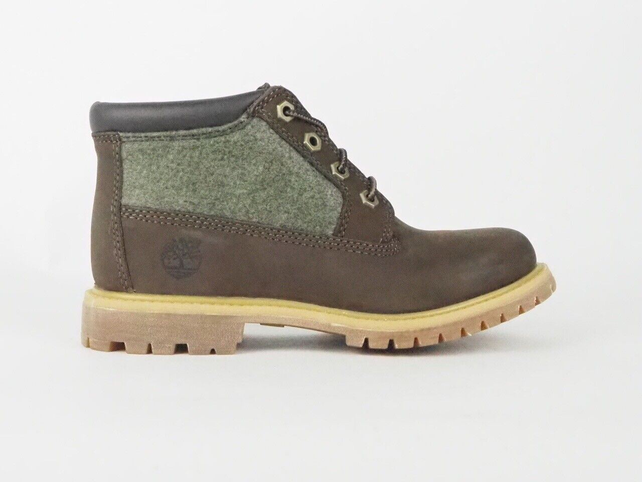 Womens Timberland Nellie Chukka  A12BI Brown Leather Textile Ladies Boots