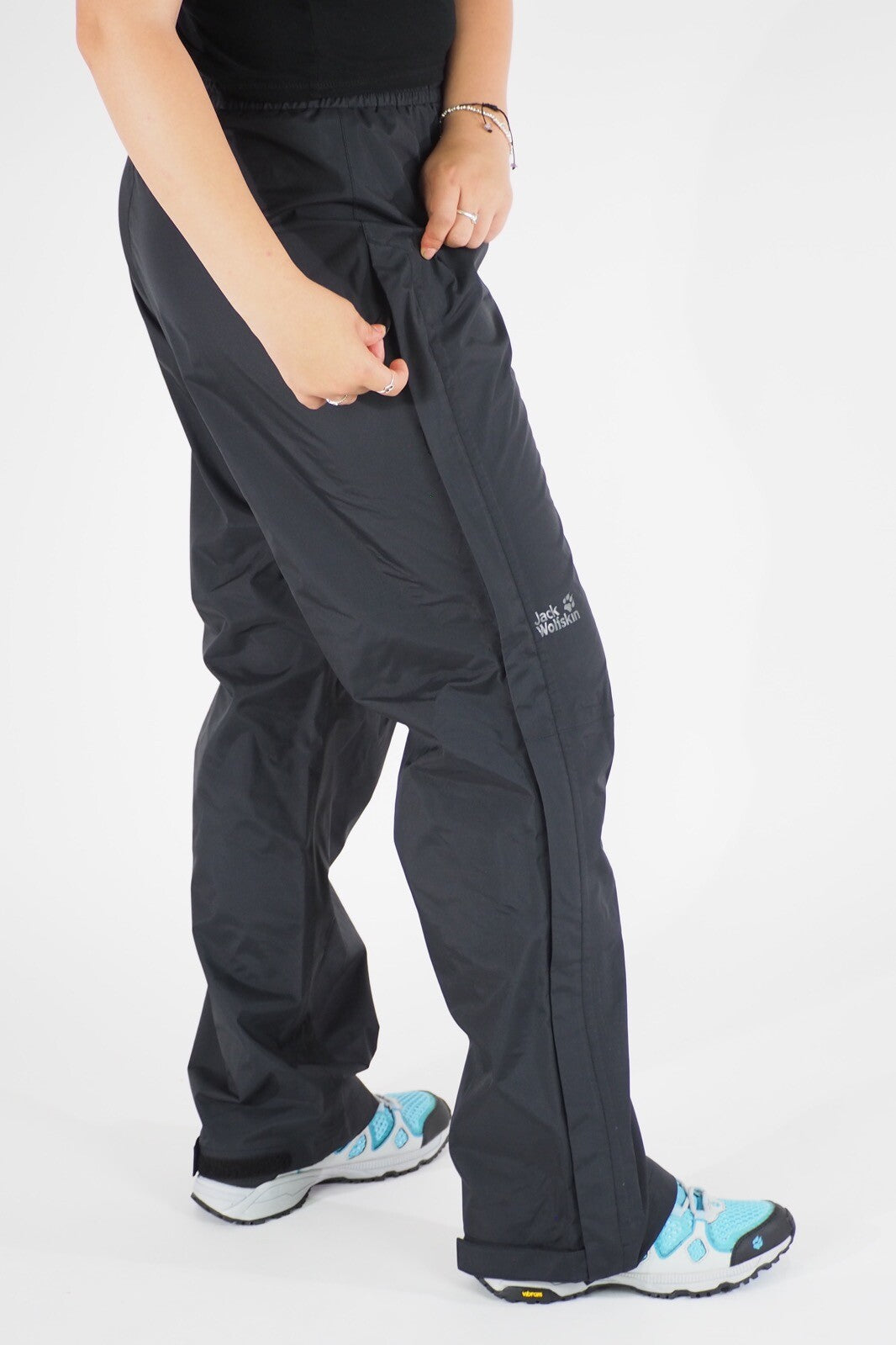 Womens Jack Wolfskin 5008611 Black Windproof Stretch Outdoor Hiking Trousers