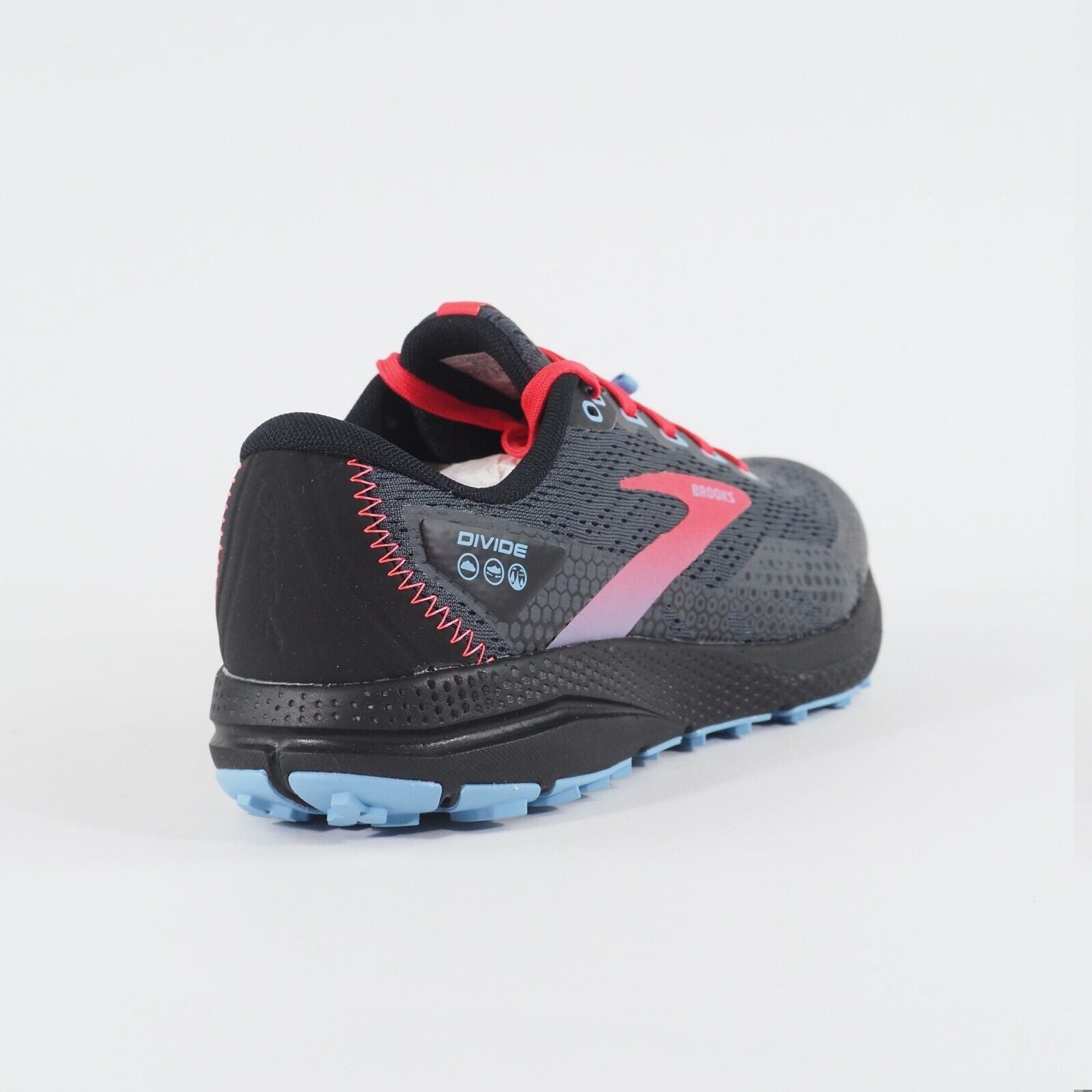 Womens Brooks Divide 3 Black 12036 1B 057 Walking Trail Light Running Trainers