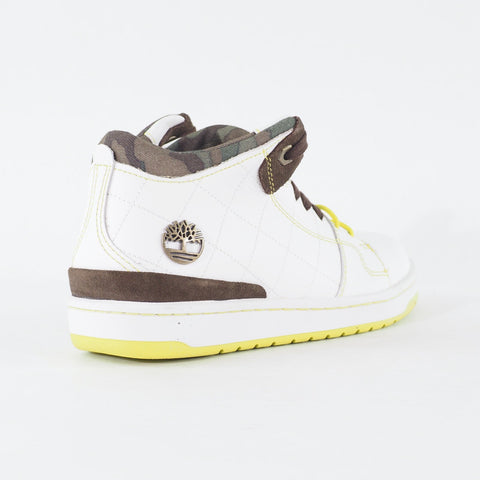 Juniors Timberland Iteza Chukka 6050A White Leather Lace Up High Top Trainers