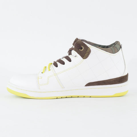 Juniors Timberland Iteza Chukka 6050A White Leather Lace Up High Top Trainers