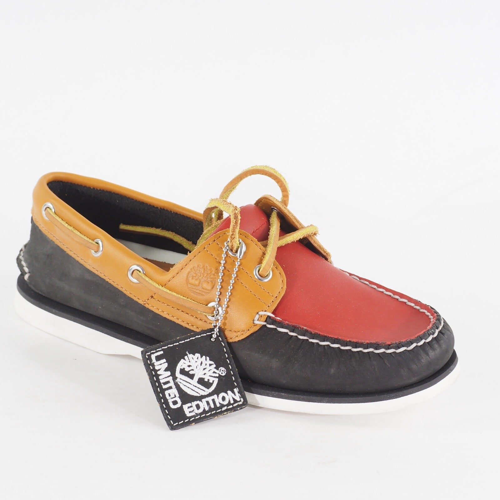 Mens Timberland Classic 2 Eye A154H Black Leather Casual Boat Shoes