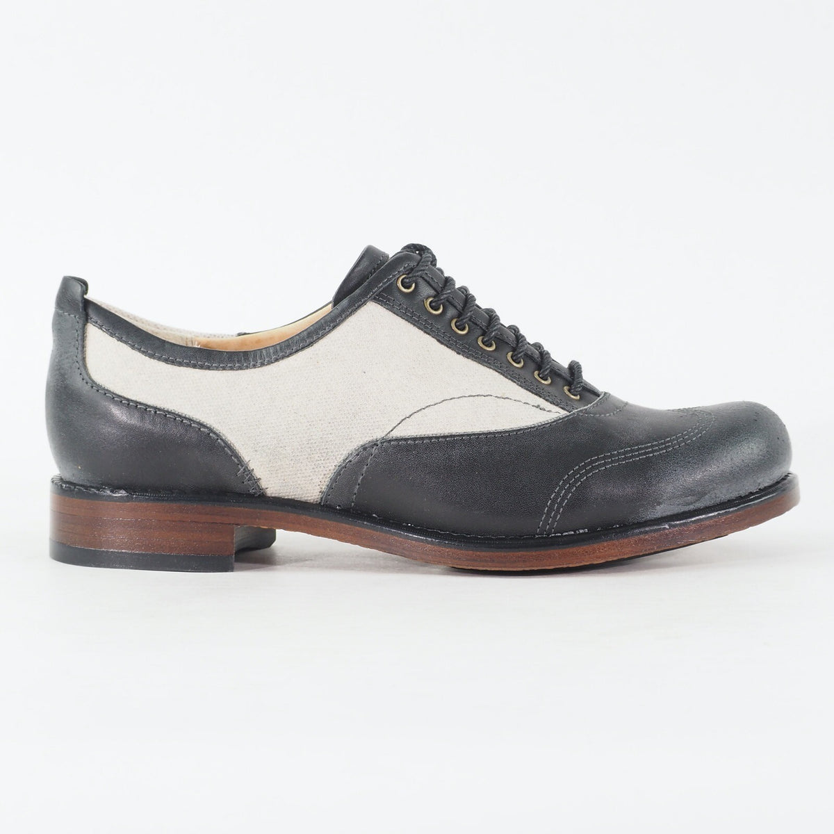 Womens Timberland Lucille Ox 16668 Black / White Leather / Canvas Formal Shoes