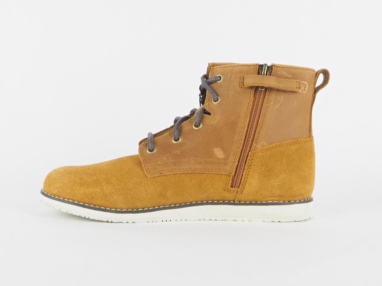 Junior Boys Timberland Newmarket Lace A1CEE Leather Brown Casual Walking Boots