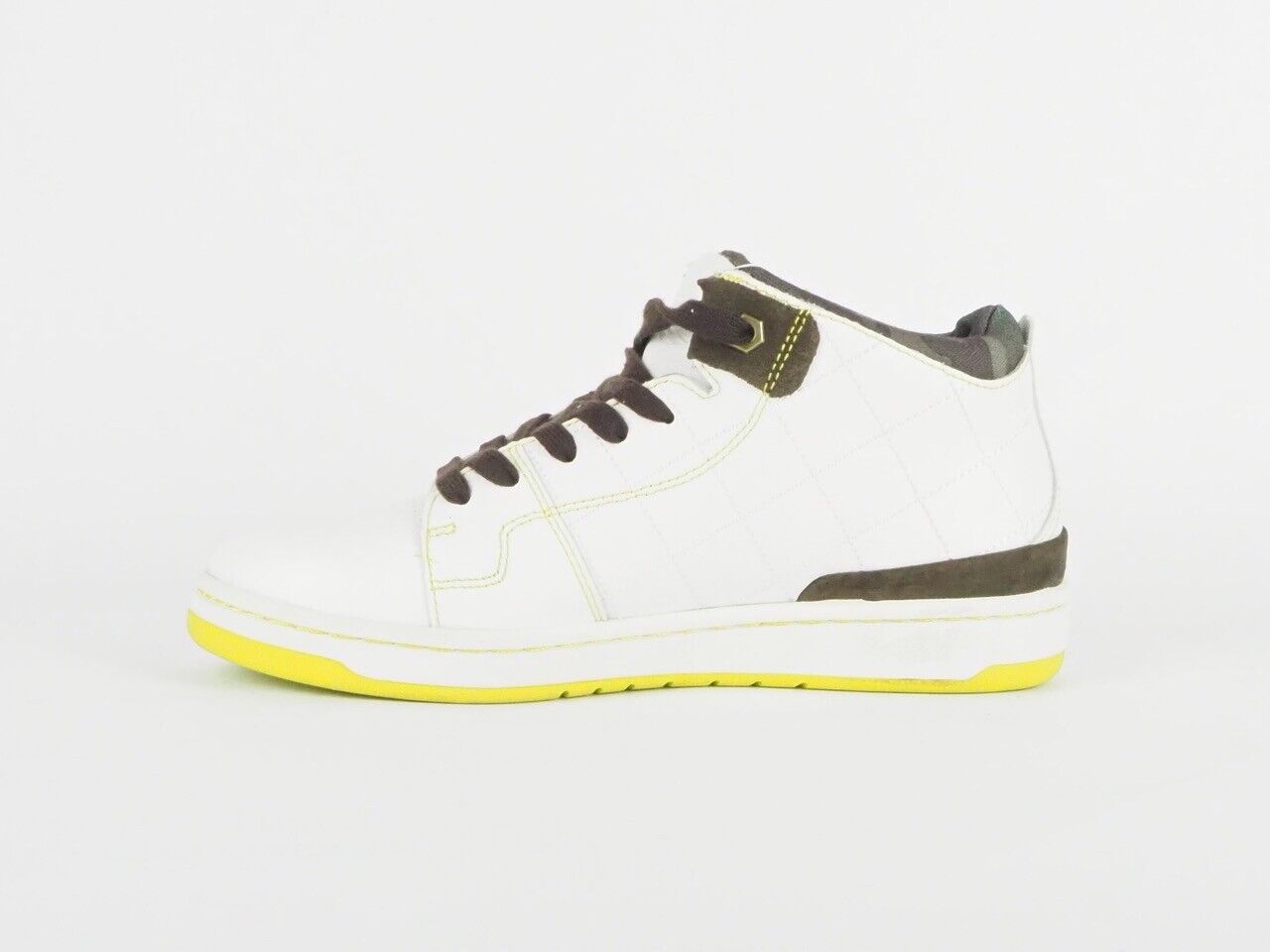 Mens Timberland Iteza Chukka 6050A White Leather Lace Up Hi Trainers