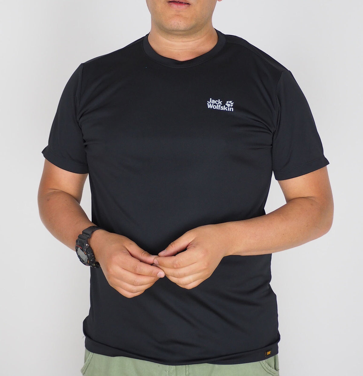 Mens Jack Wolfskin Essential 5011421 Black Basic Casual Short Sleeve T Shirt