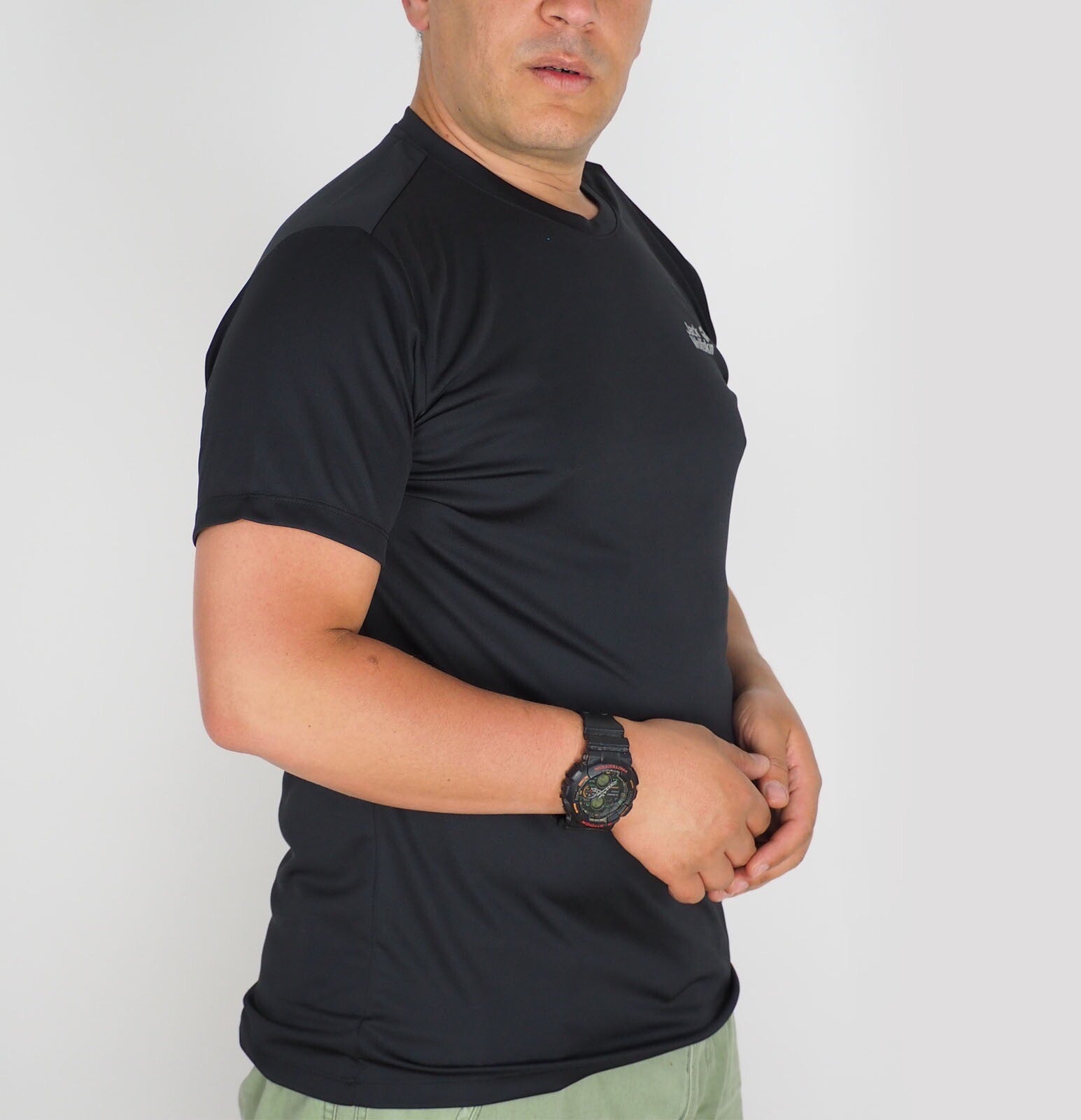 Mens Jack Wolfskin Essential 5011421 Black Basic Casual Short Sleeve T Shirt