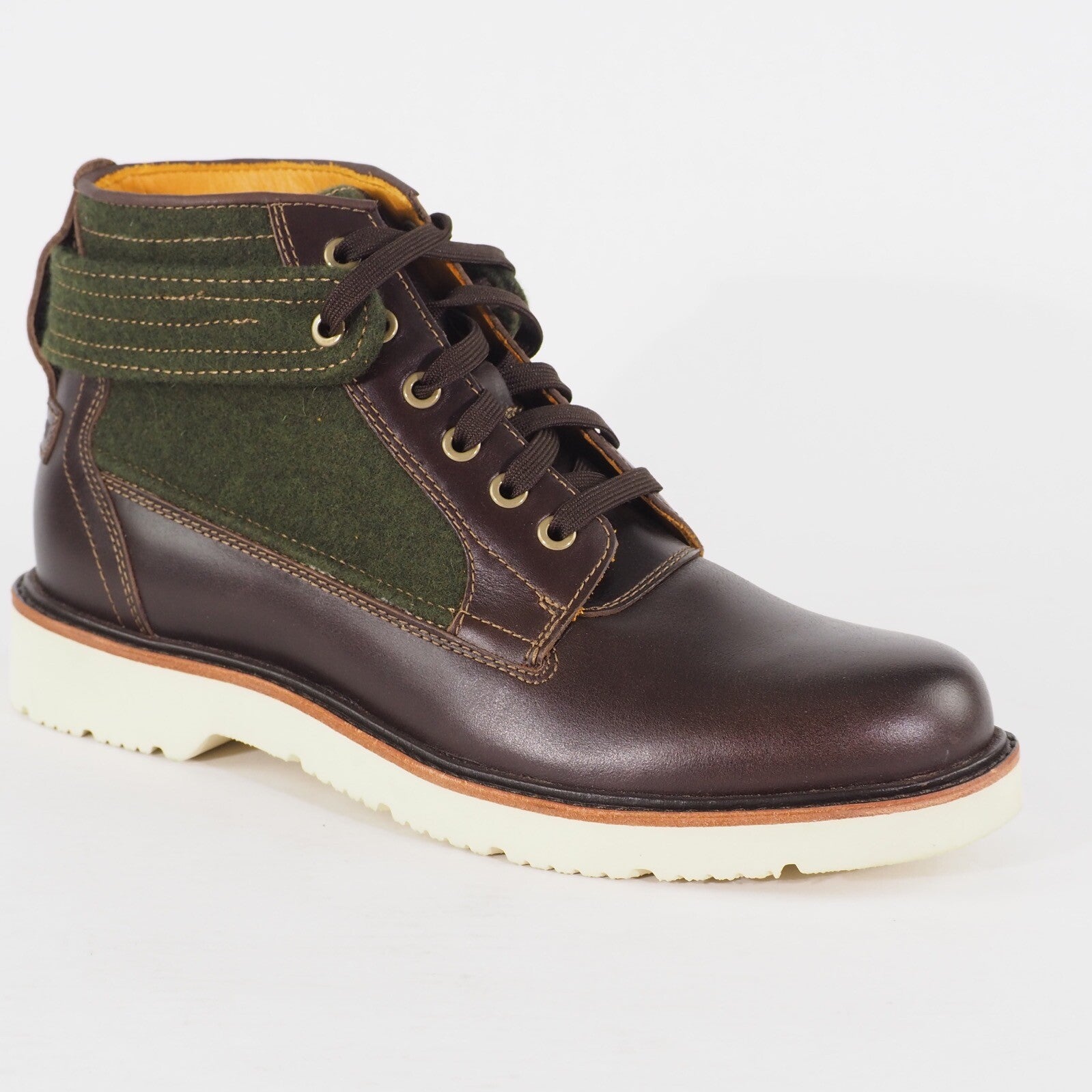 Mens Timberland Abington Ice Chukka 6630A Dark Tan Leather Lace Up Walking Boots