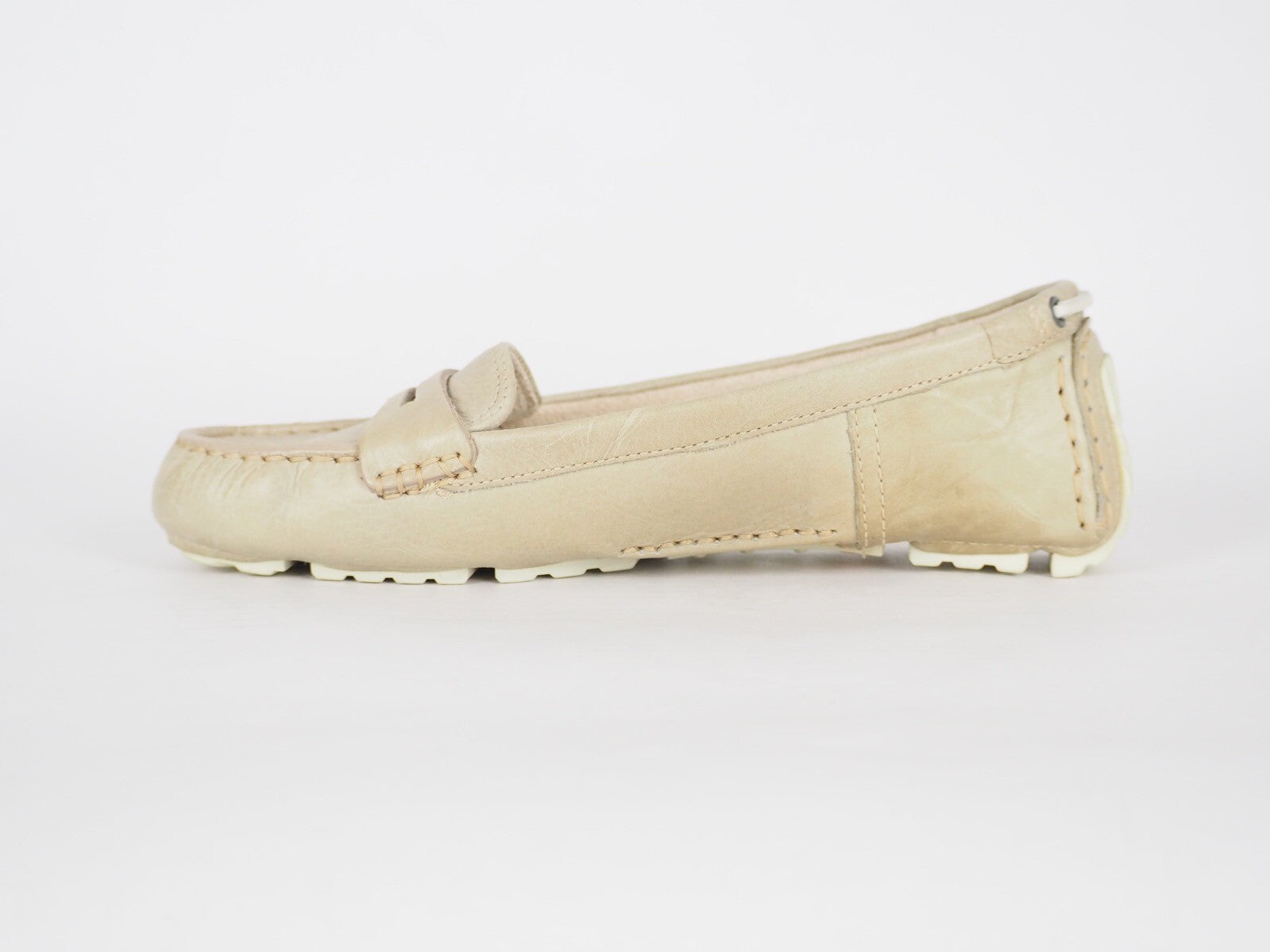 Womens Timberland Classic 27691 Beige Leather Casual Flat Shoes Mocassins