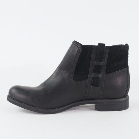Womens Timberland Chelsea 8705R Black Leather Casual Pull On Ladies Boots