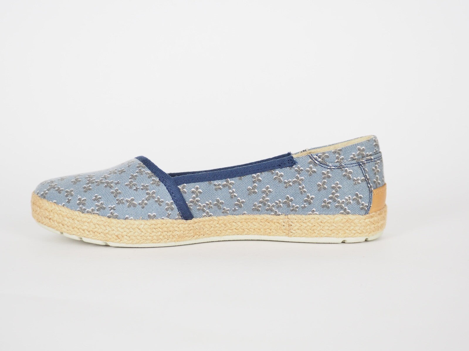 Womens Timberland EK CascoBay Fab 8828A Blue Floral Canvas Slip On Casual Shoes