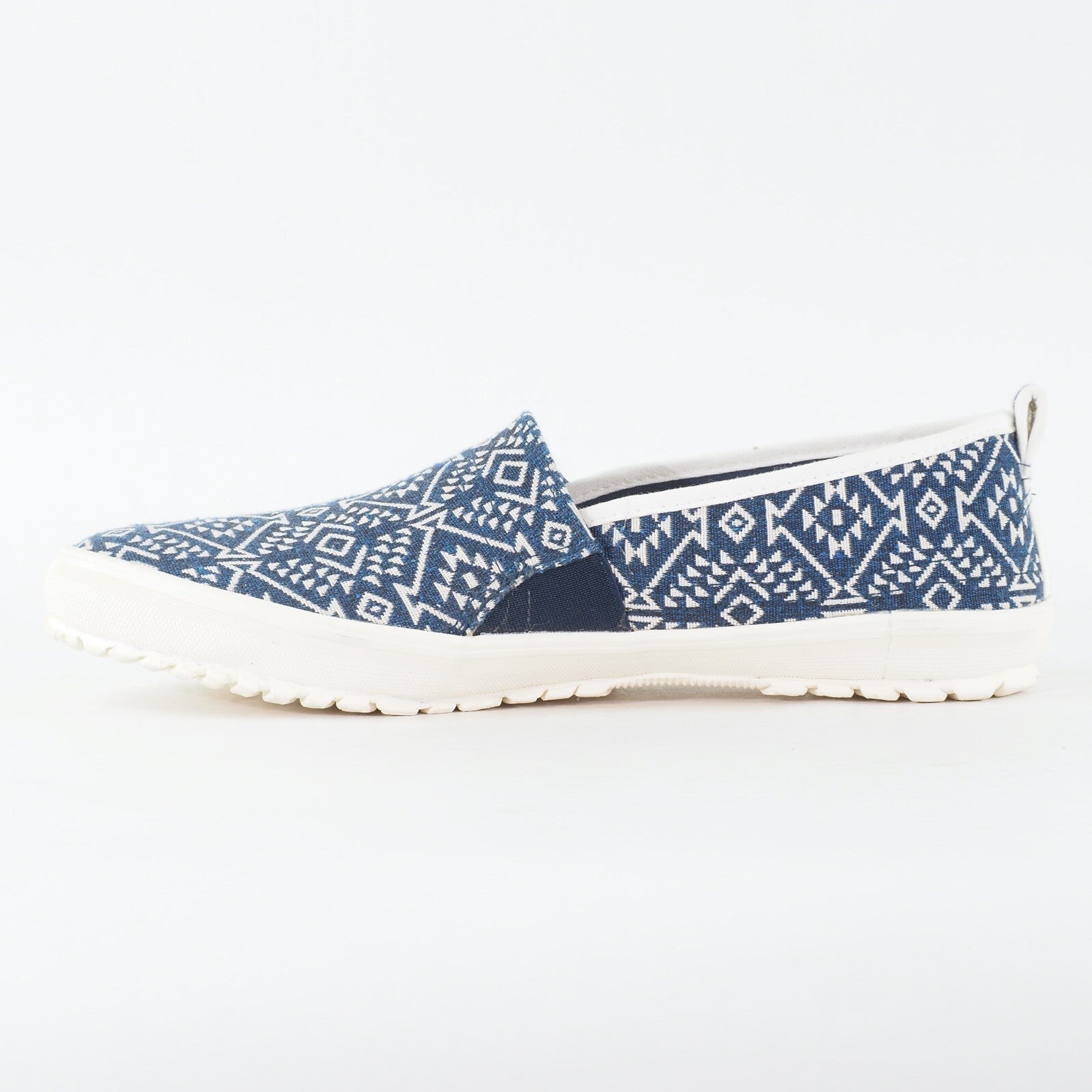 Mens J Shoes Mate S6703 Blue / Off White Pattern Canvas Slip On Casual Shoes