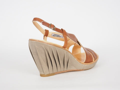 Womens Timberland Marge Canvas 16662 Tan Leather Casual Summer Wedge Sandals