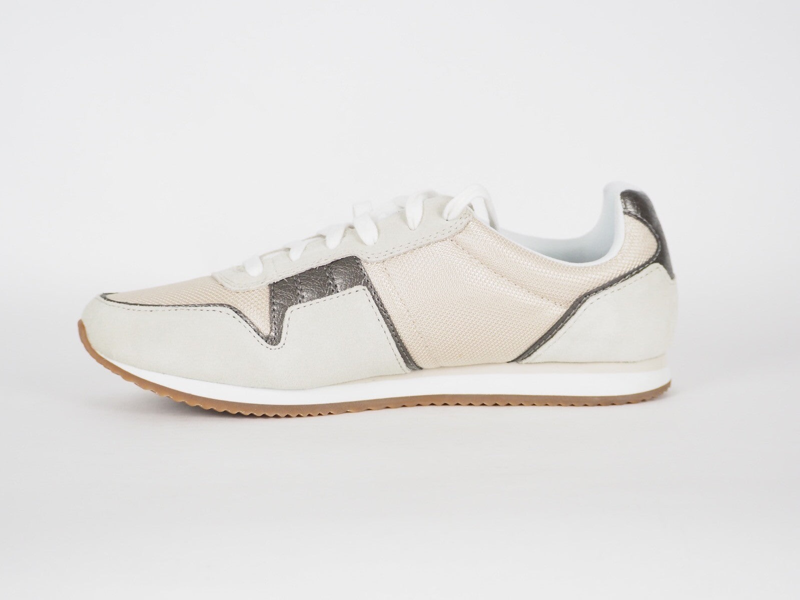 Womens Timberland Retro Runner A1G5J Beige Leather Lace Up Casual Low Trainers