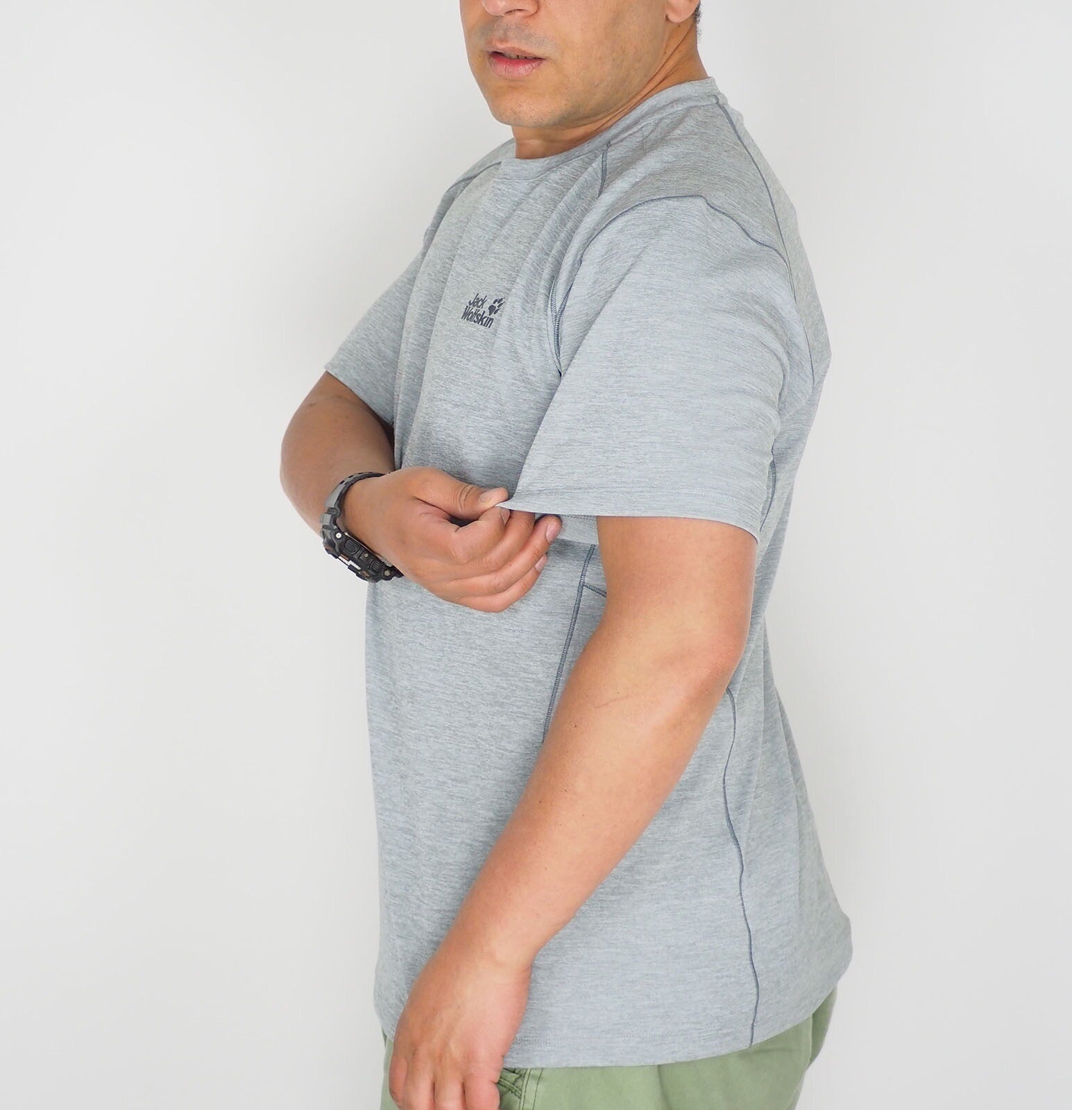 Mens Jack Wolfskin Hydropore Lightweight 1806131 Alloy Short Sleeve T Shirt