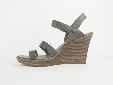 Womens Timberland Cassanna Y-Strap A1JEY Canteen Grey Leather Platform Sandals