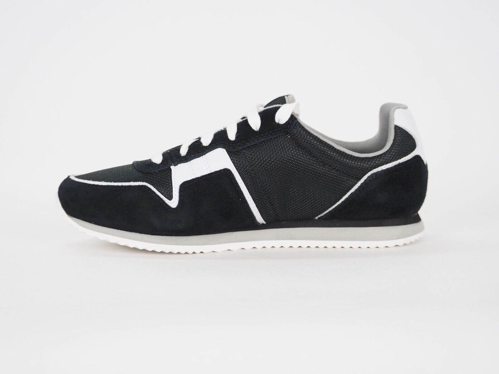 Womens Timberland Retro Runner Ox A1G6S Black White Leather Lace Up Low Trainers - London Top Style